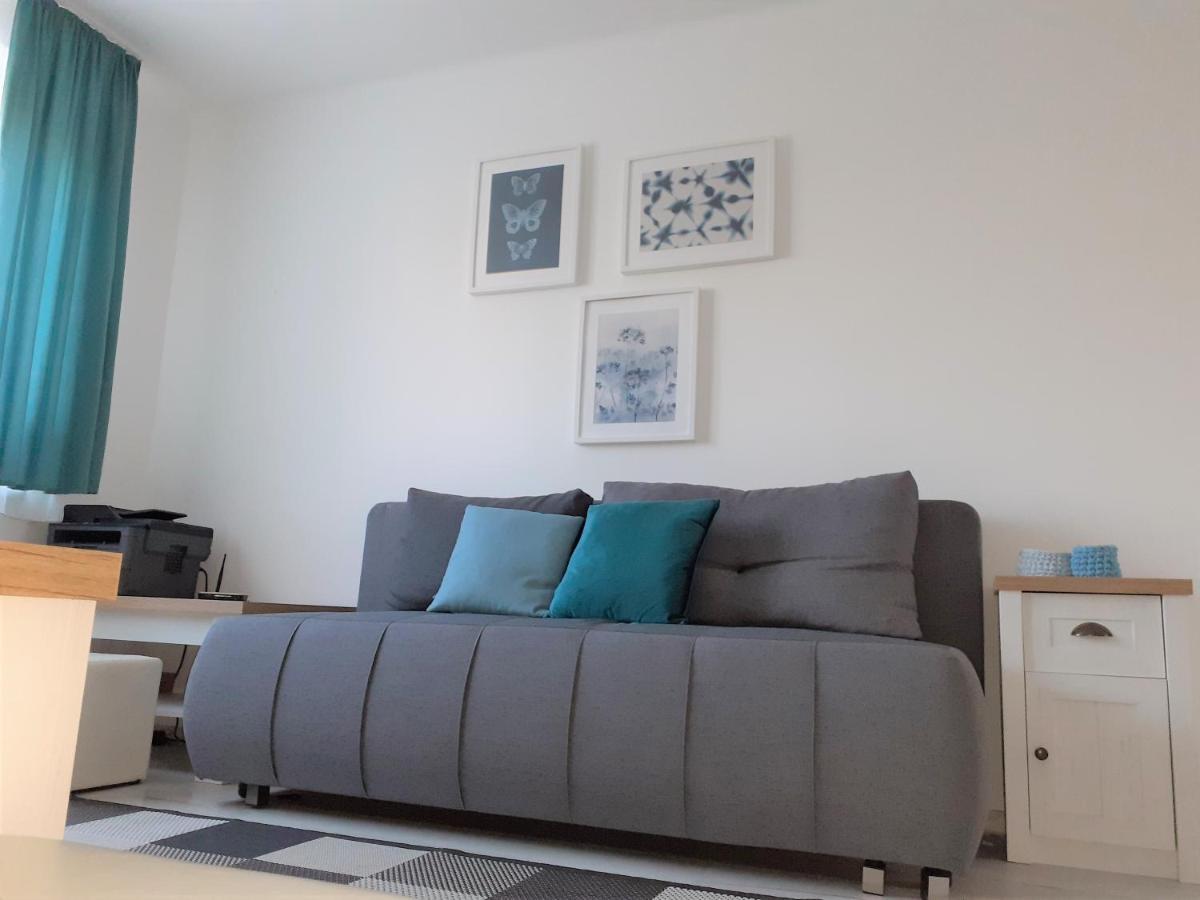 Ferienwohnung Nelli Apartman Keszthely Exterior foto